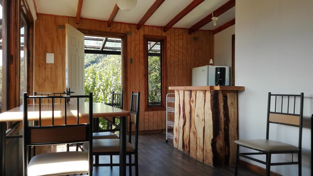 Cabanas Lomas Del Salto Puerto Chacabuco Exterior photo
